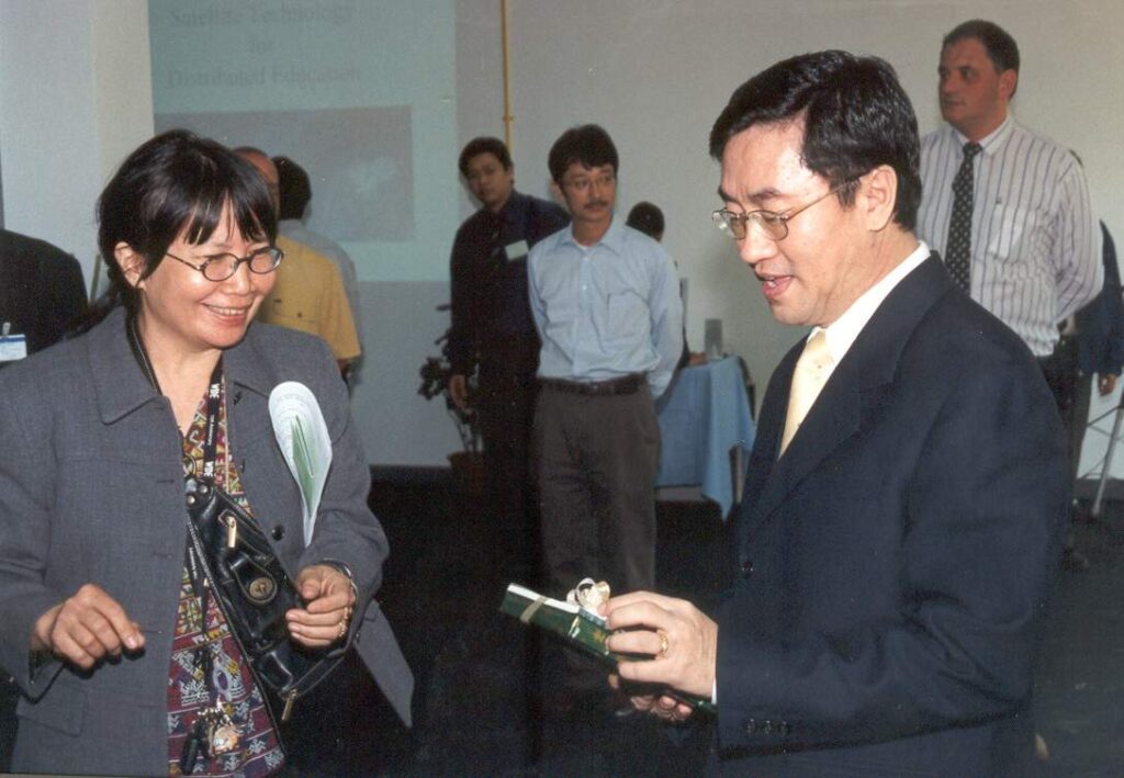 Doctor Surapong Suebwonglee