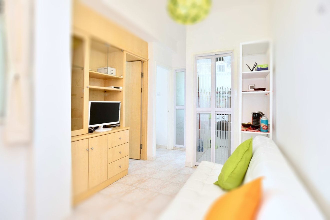 Illegal, unlicensed and completely unregulated … so why is Airbnb booming in Hong Kong?