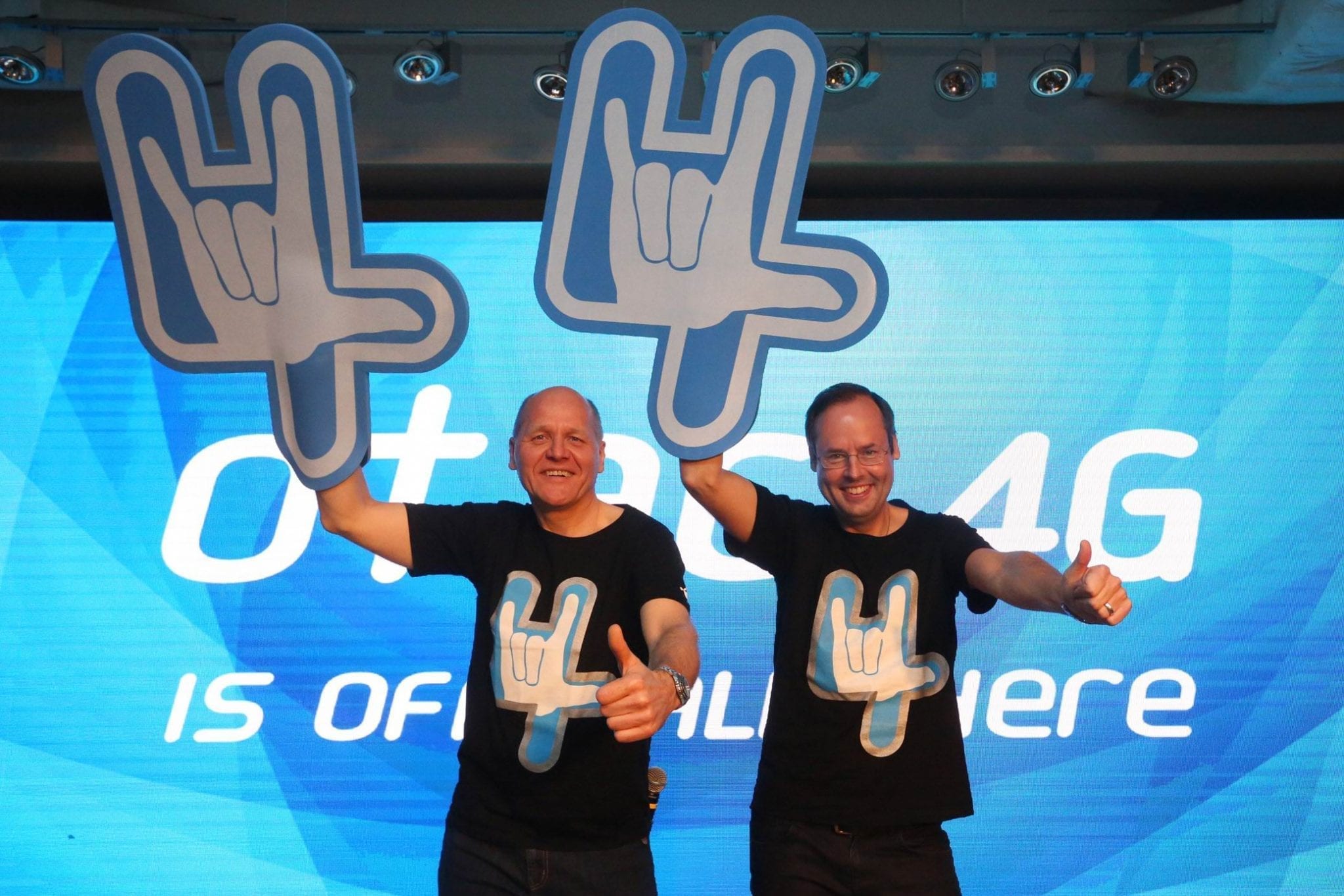 Dtac, True slam new computer crime bill