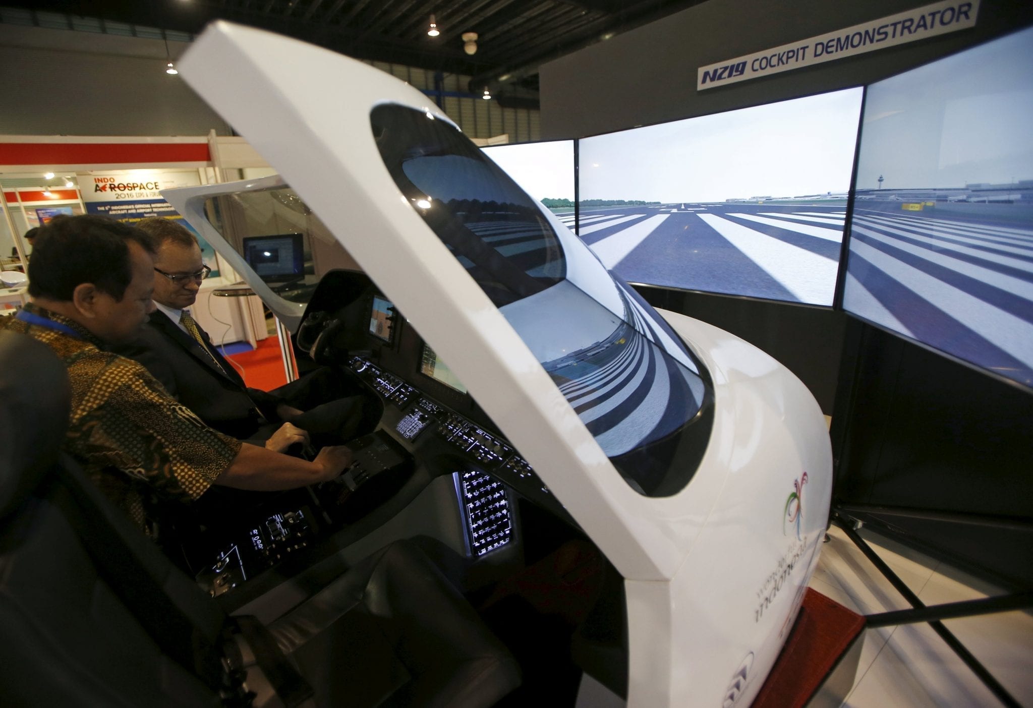 Indonesian Aircraft Maker Showcases N219 Cockpit Simulator