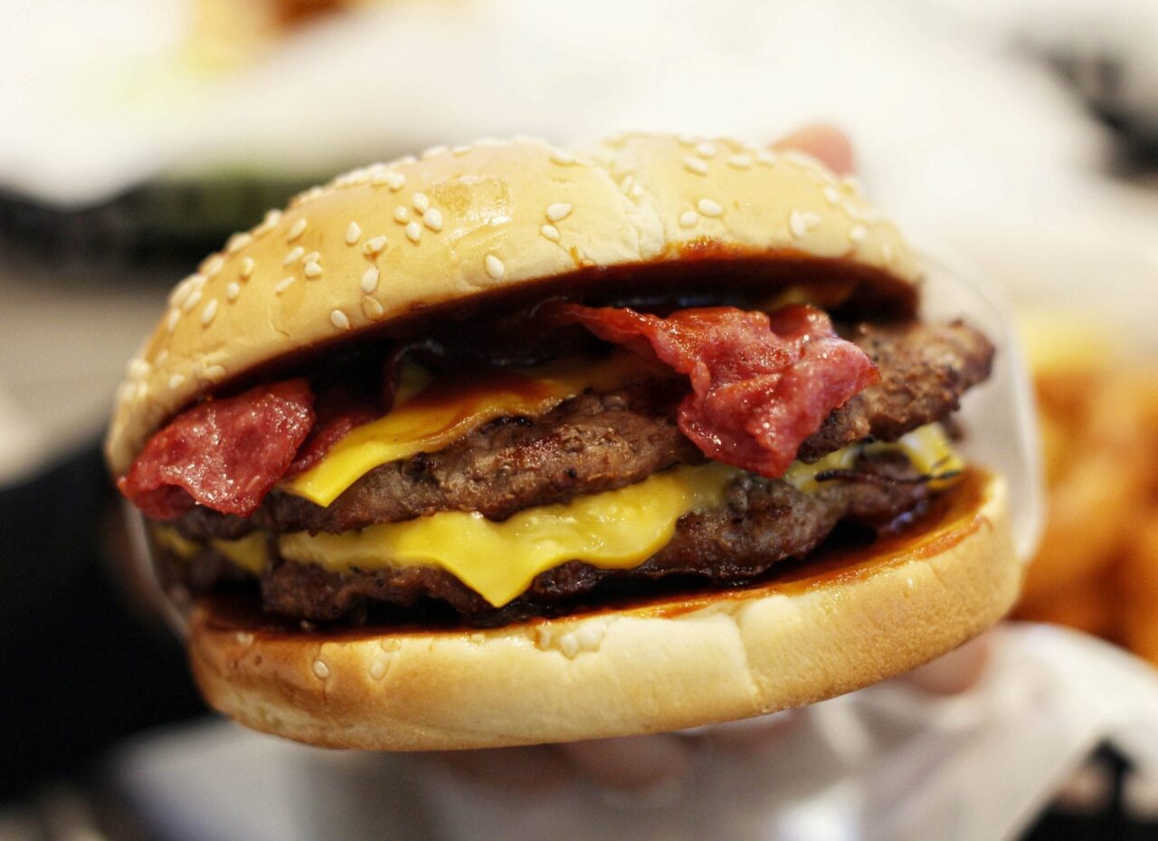 Carl’s Jr Cambodia opens first drive-through