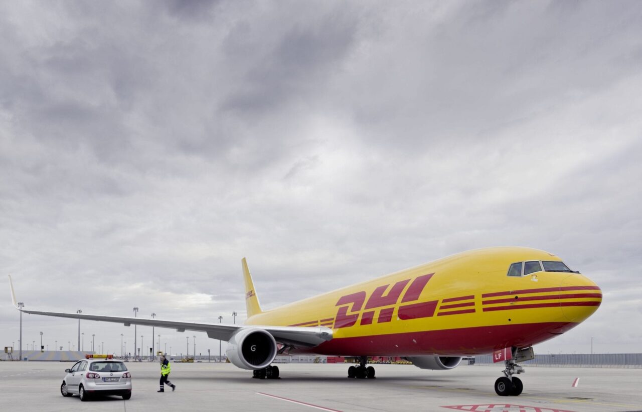 dhl ma aircraft
