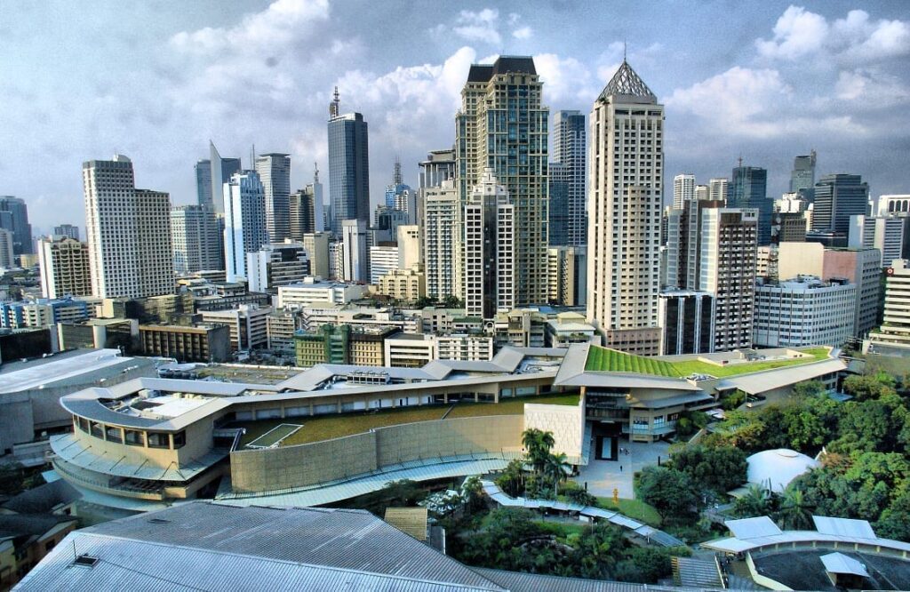 Manila’s Record-Breaking 12% Minimum Wage Boost Benefits Over a Million Workers
