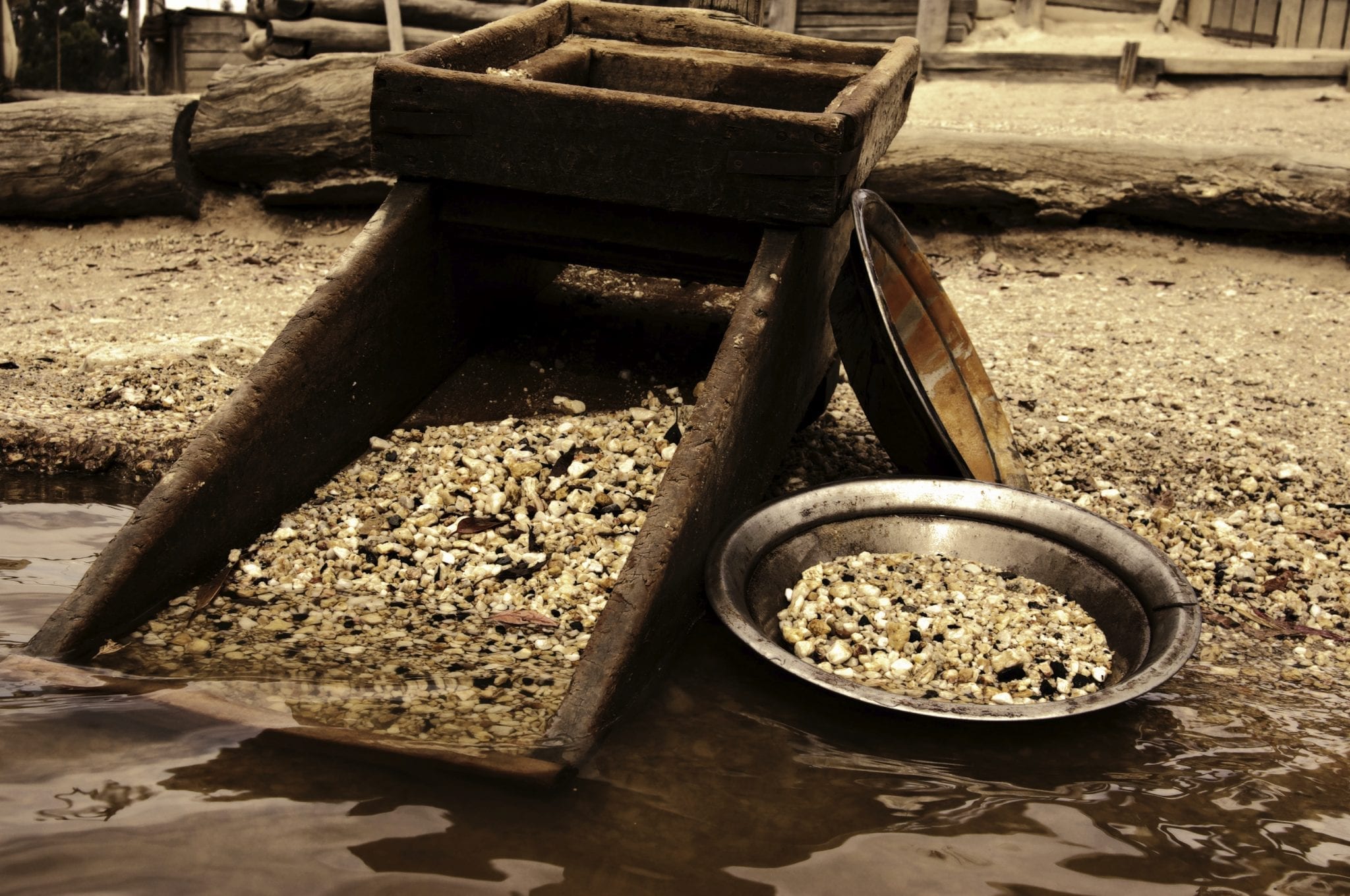 Indonesia, Australia Cooperates on Mining Gold, Copper