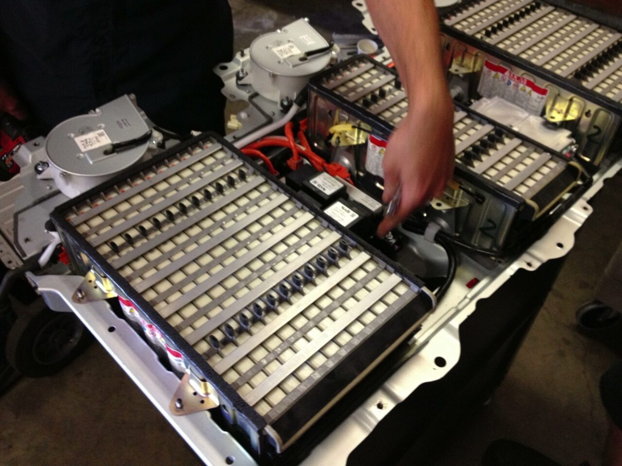 toyota battery