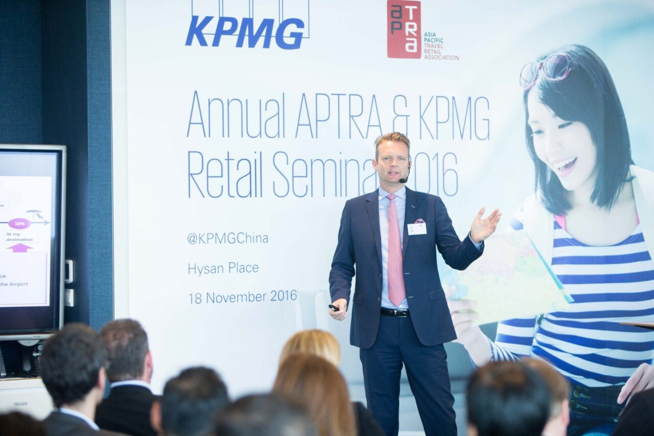 2016 11 18 APTRA HKG 2