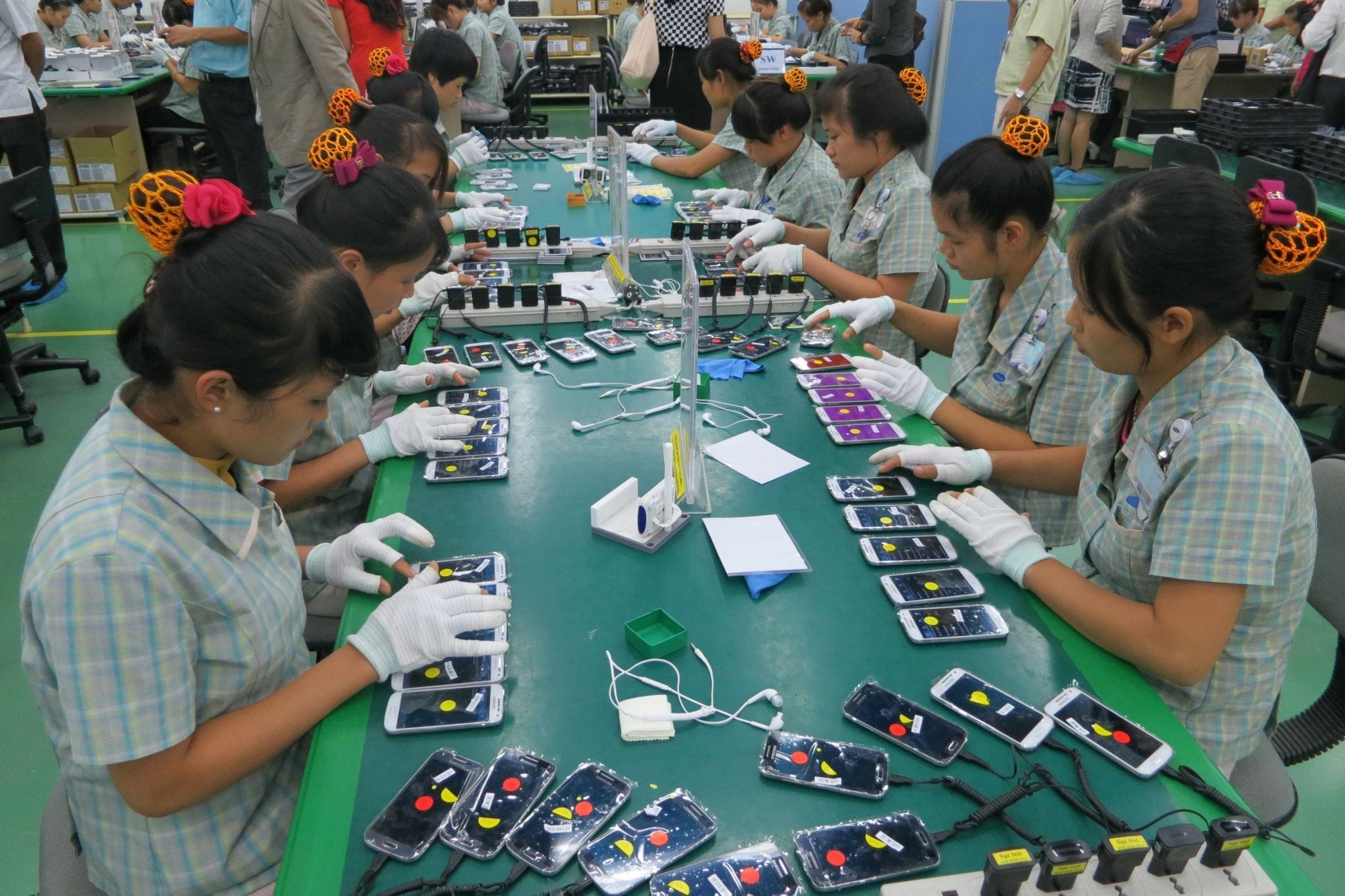 Samsung expected to post record operating profit