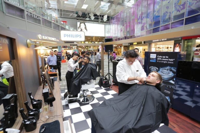 Pop-up barber shop offers free shaves at Changi