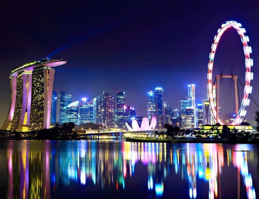 Singapore Investors Upbeat About Local Economy