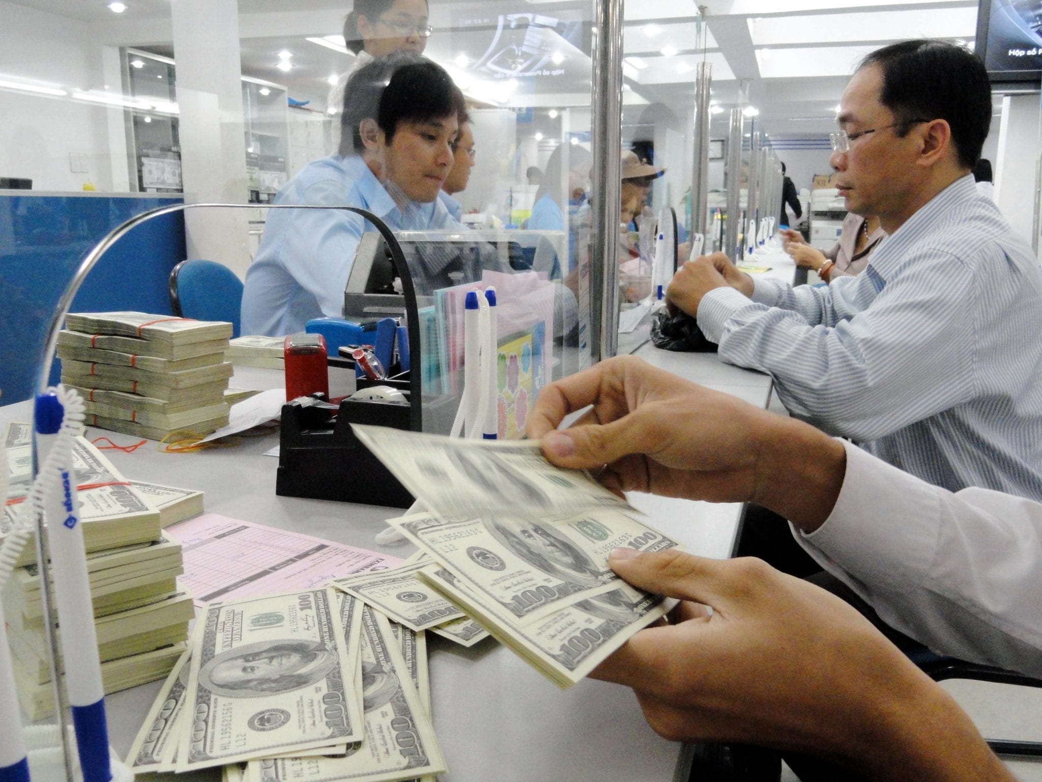 World Bank lowers Vietnam growth forecast to 5.3 pct