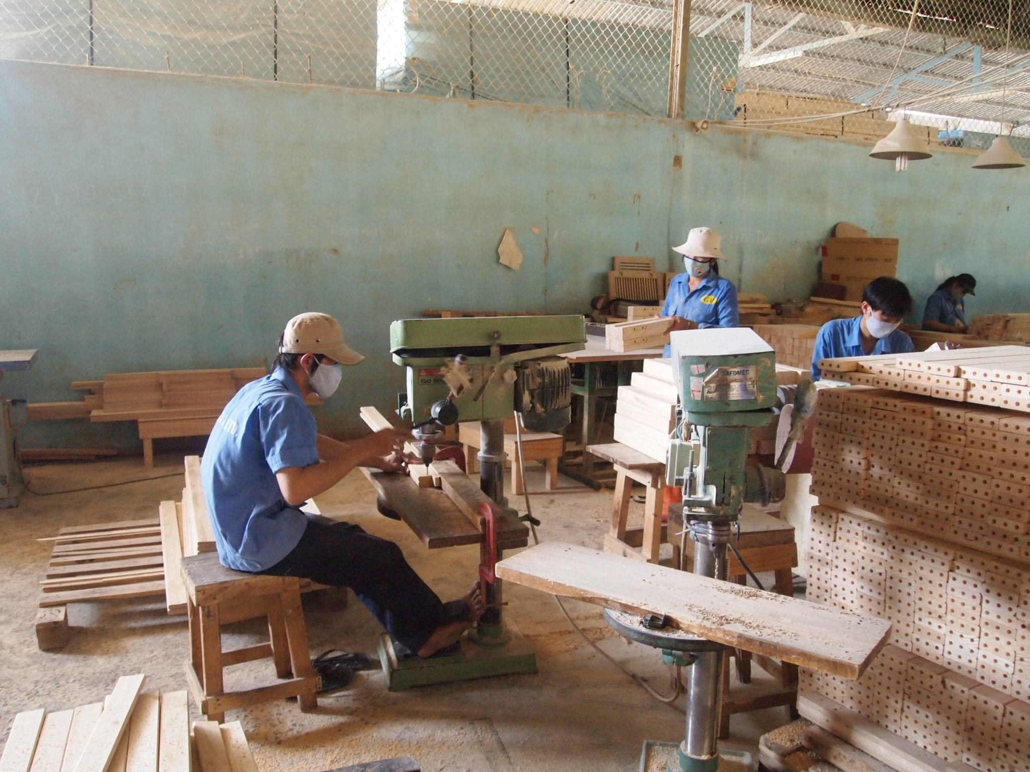 Vietnam replaces China as largest furniture exporter to US