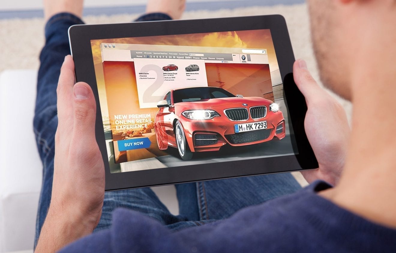 Online retailers move to sell new cars on web