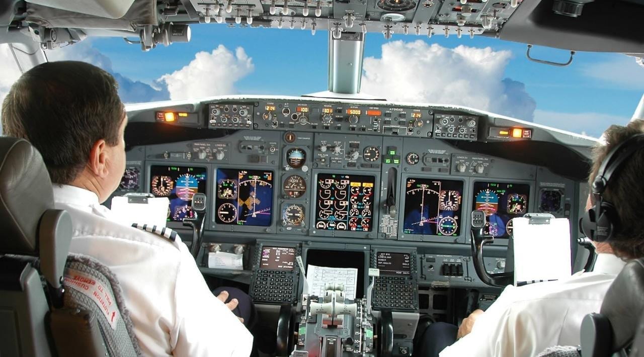 Singapore Airlines looking to hire more overseas pilots