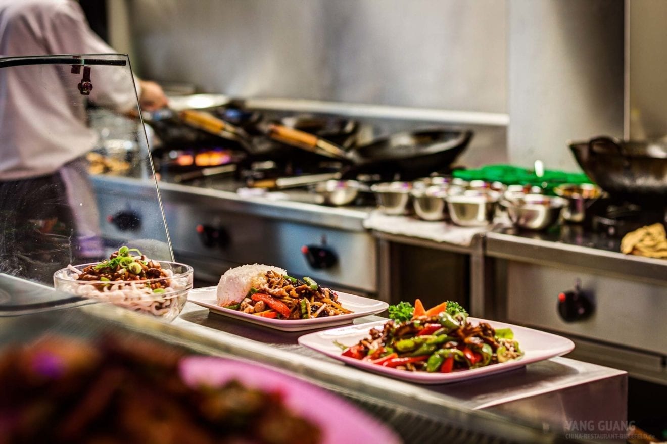 Restaurant industry starts 2017 on sour note