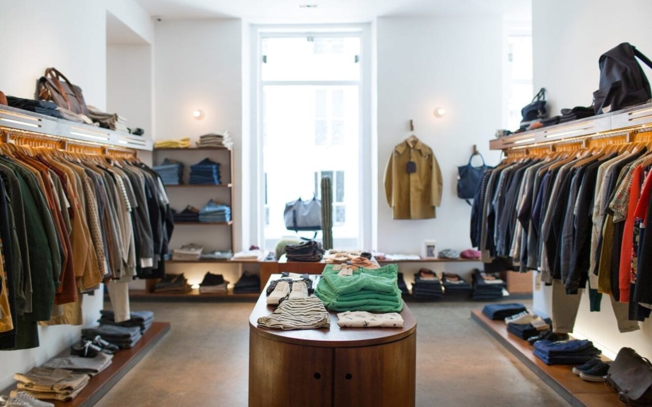 fashion store paris