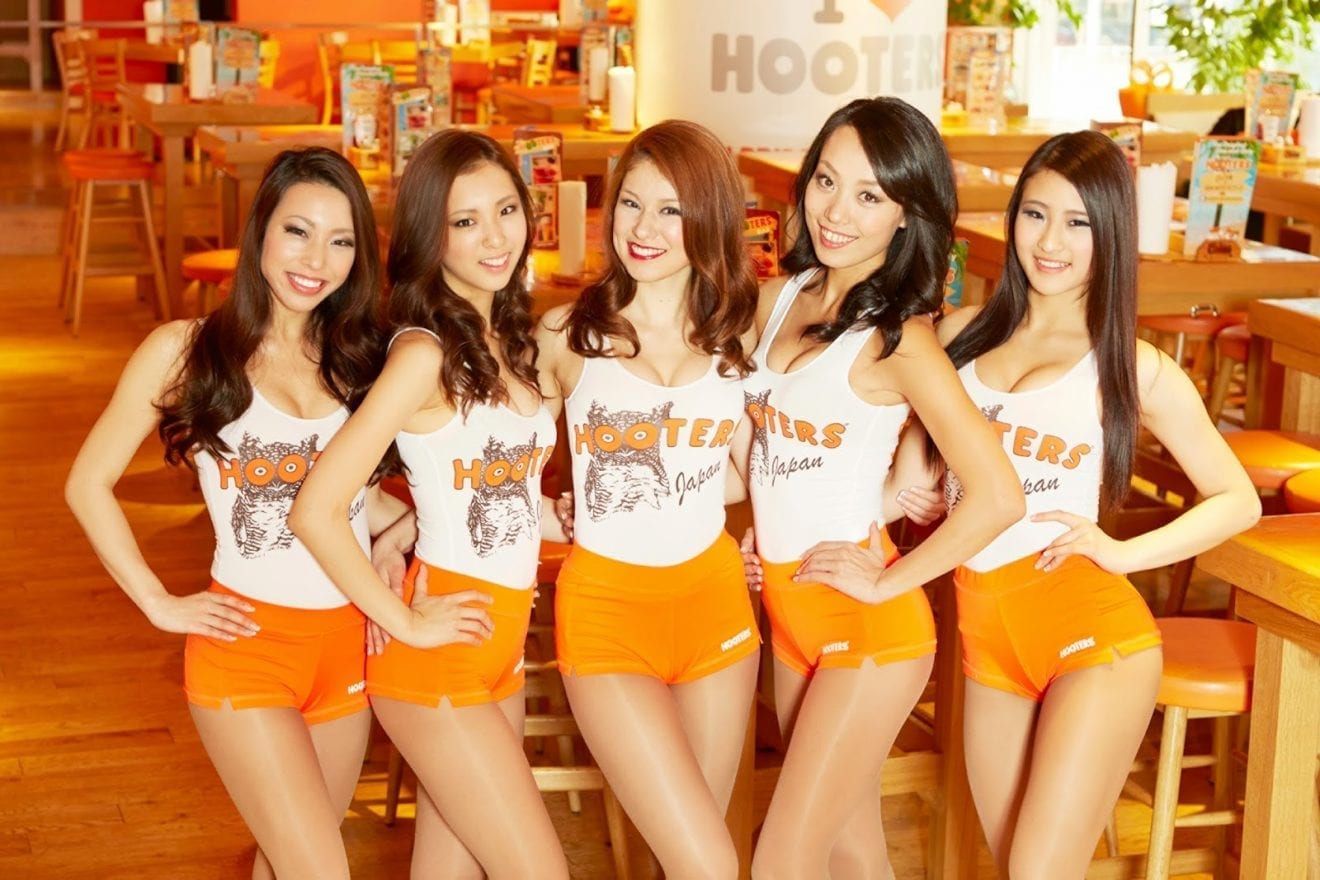 Hooters of Singapore leads Asia expansion