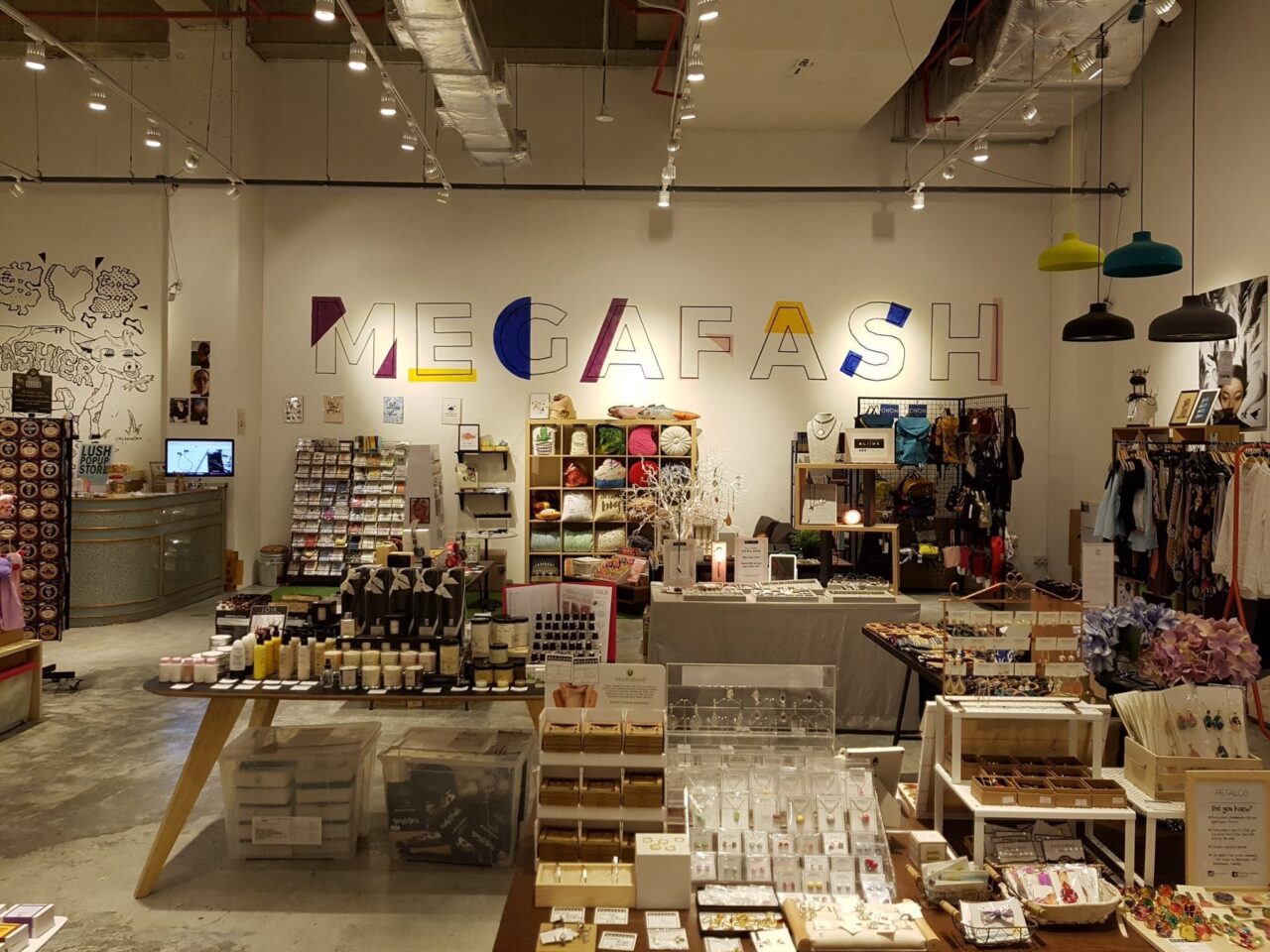 iFashion Group reels in Megafash