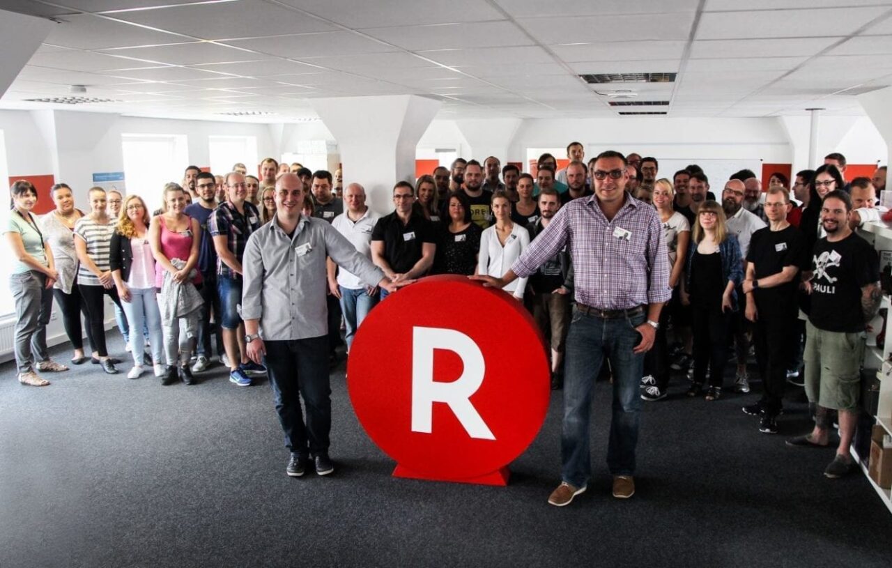 Rakuten Shatters Records with Stellar Q3 Performance: Returns to Profit After Six-Year Hiatus