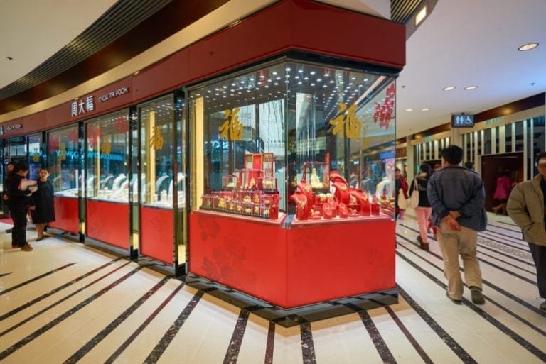 Chow Tai Fook Unveils Chic Redesigned Boutique in Vancouvers Luxury Retail Hub, Oakridge Park