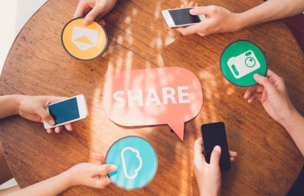 Omnichannel Execution: The Role of Analytics in Seamless In‑Store and Digital Experiences
