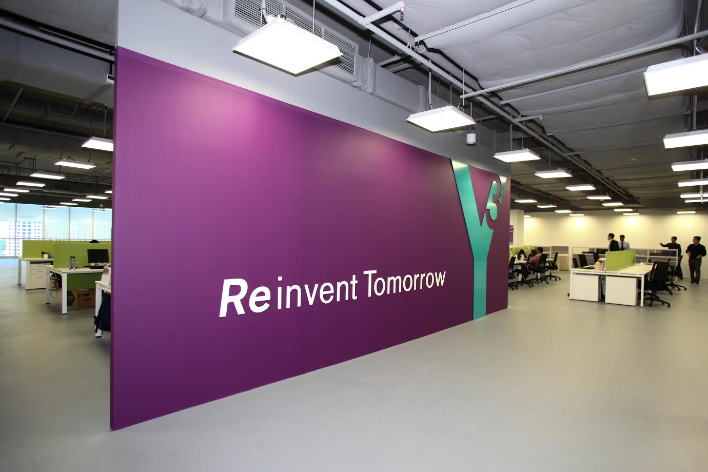 Y3 Technologies opens new office, signs MoU with GOGOVAN