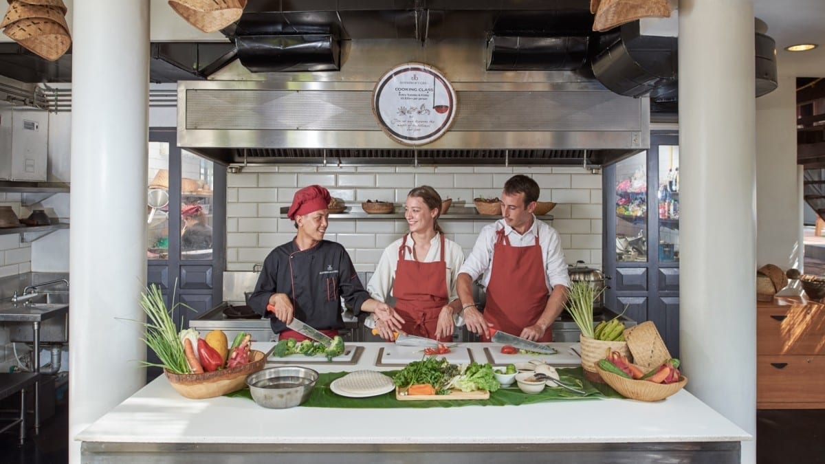 Sap-Sap products and dinners highlight Lao cuisine