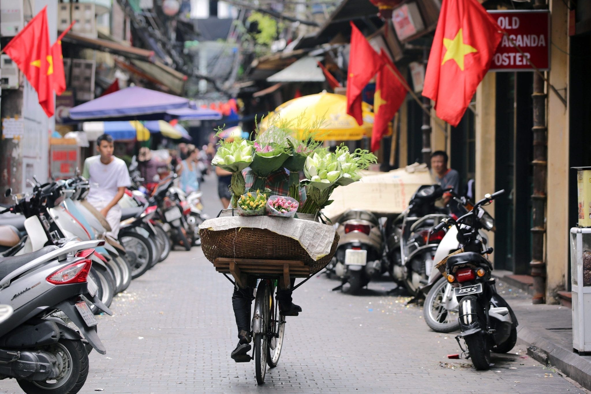 Vietnam’s economic growth to accelerate in 2018