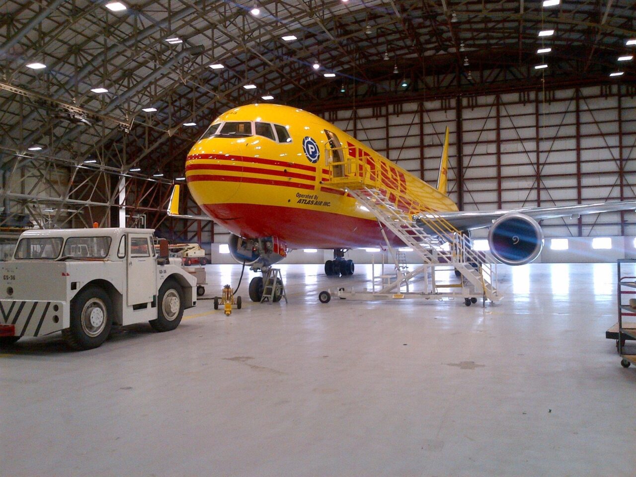 DHL airplane