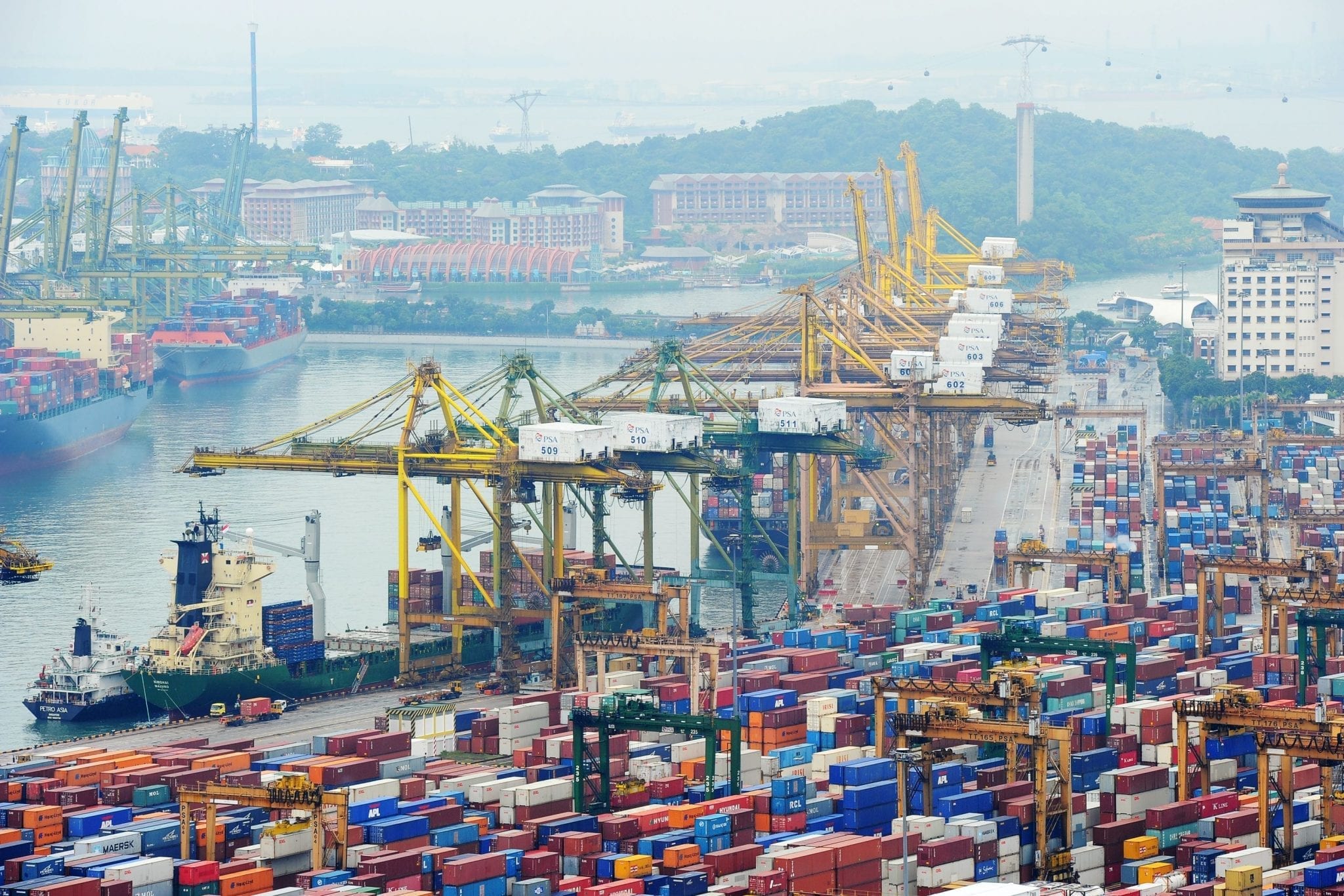 Indonesia Posts $1.52b Trade Deficit in May on Higher Oil Prices