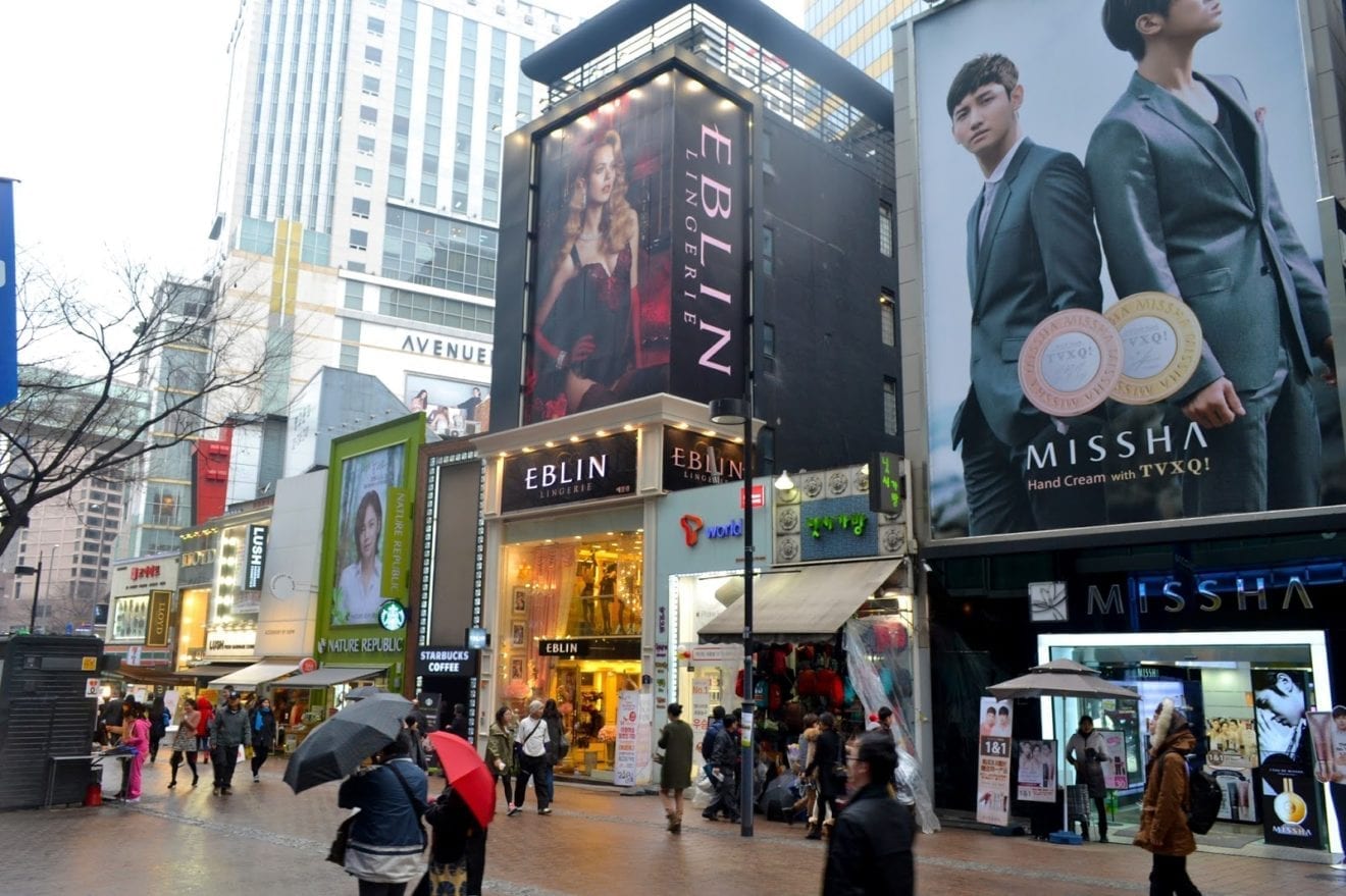 Retail sales in South Korea going slowly up