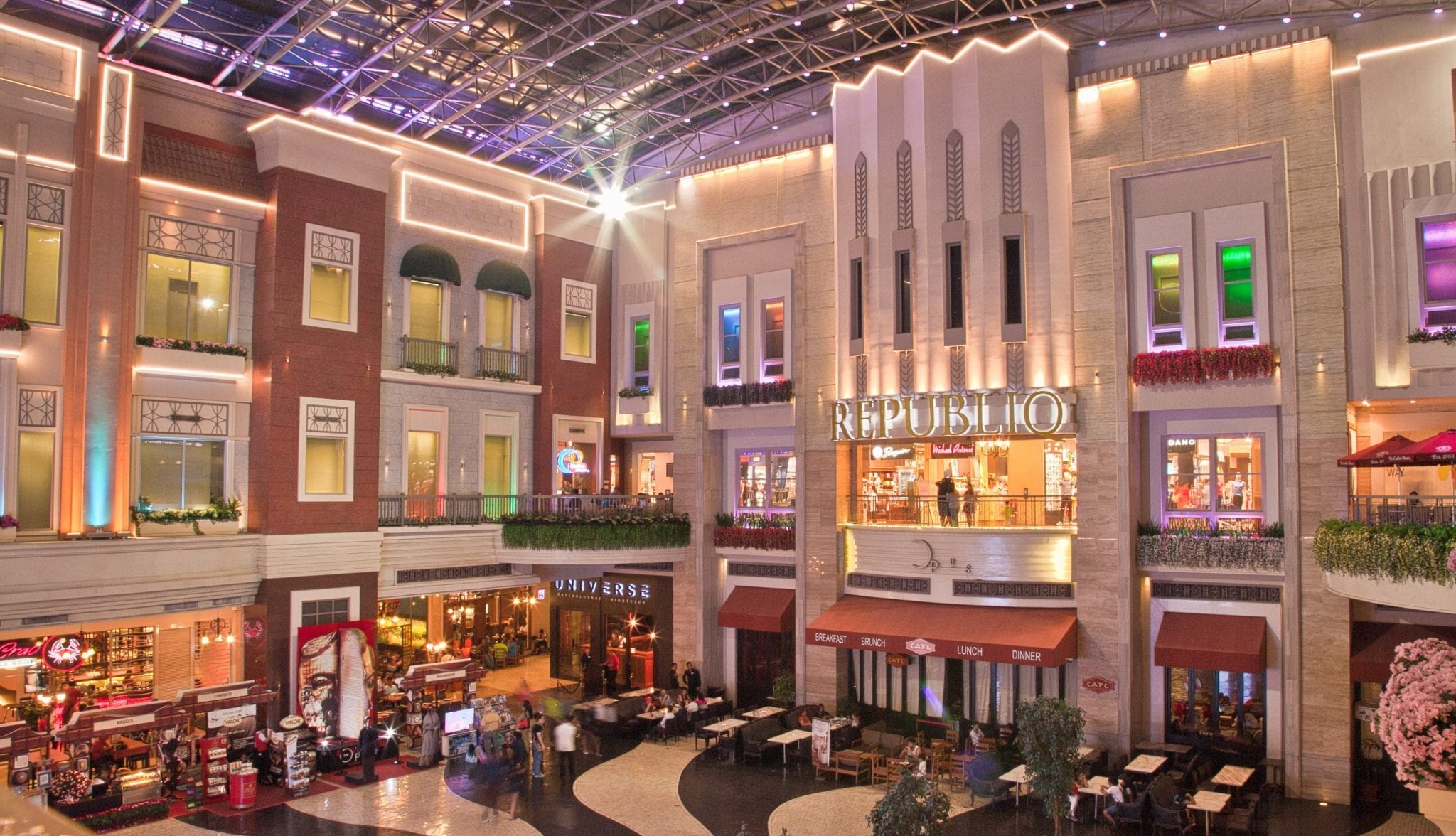 Resorts World Manila set to reopen shopping section