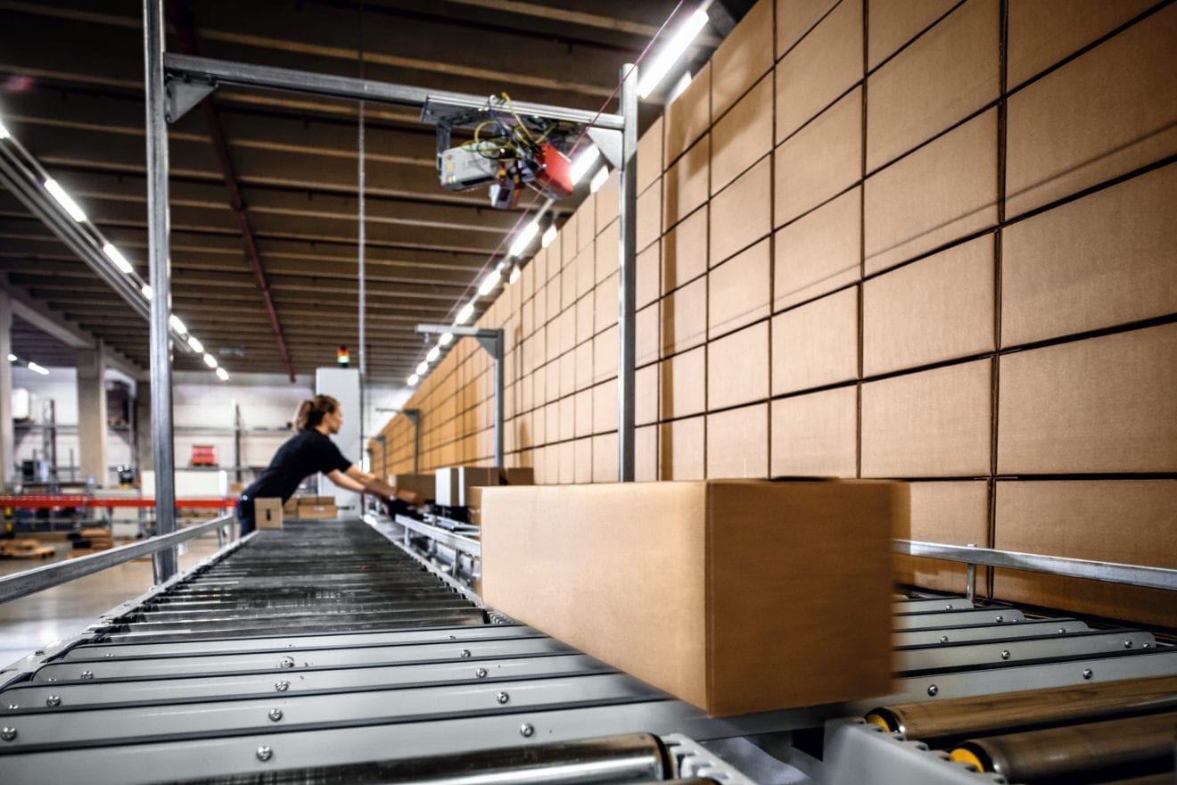 New technology for greater transparency and more secure processes in the warehouse