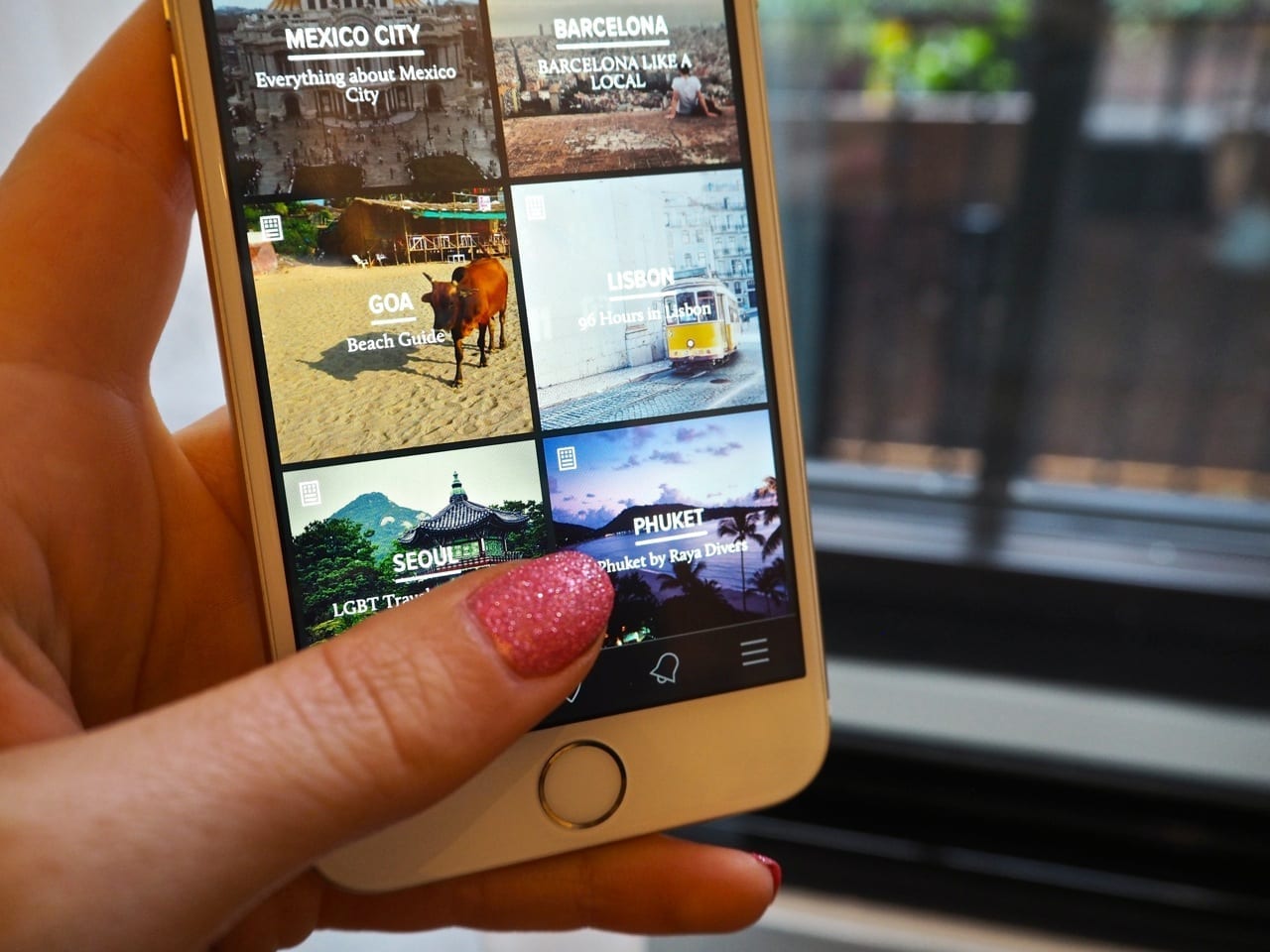 Vietnam develops an appetite for booking trips by phone