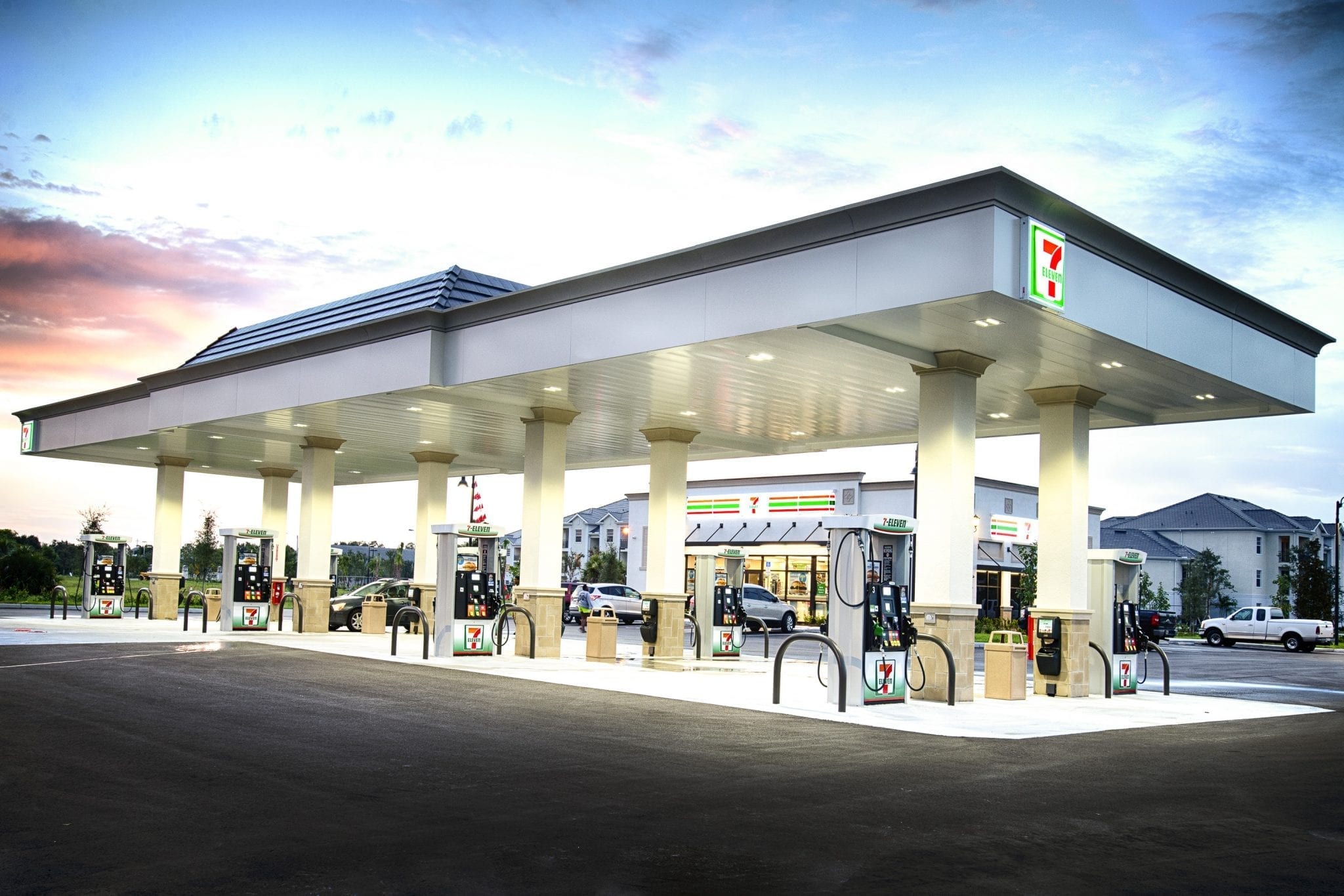 7-Eleven opens 500th fuel store