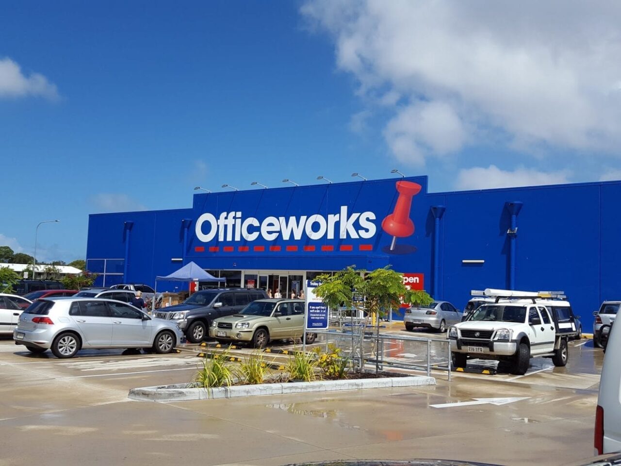 Queensland Officeworks