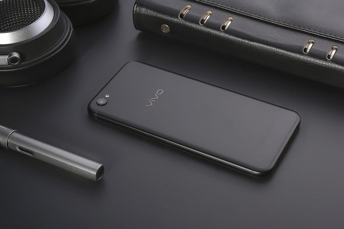 Vivo smartphones arrive in Hong Kong