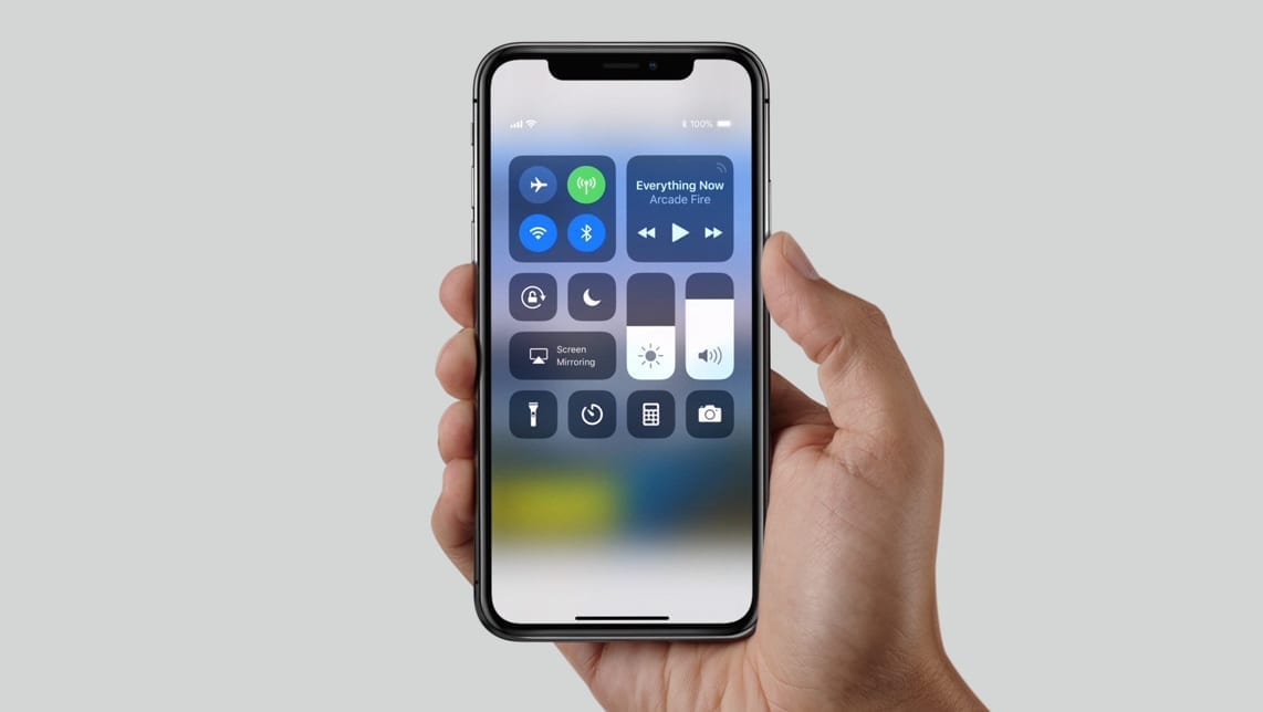 Apple cuts iPhone X margins for Indian retailers