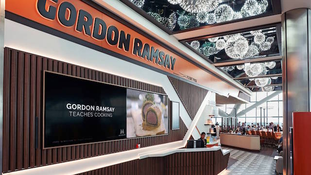Gordon Ramsay Plane Food to Go 2