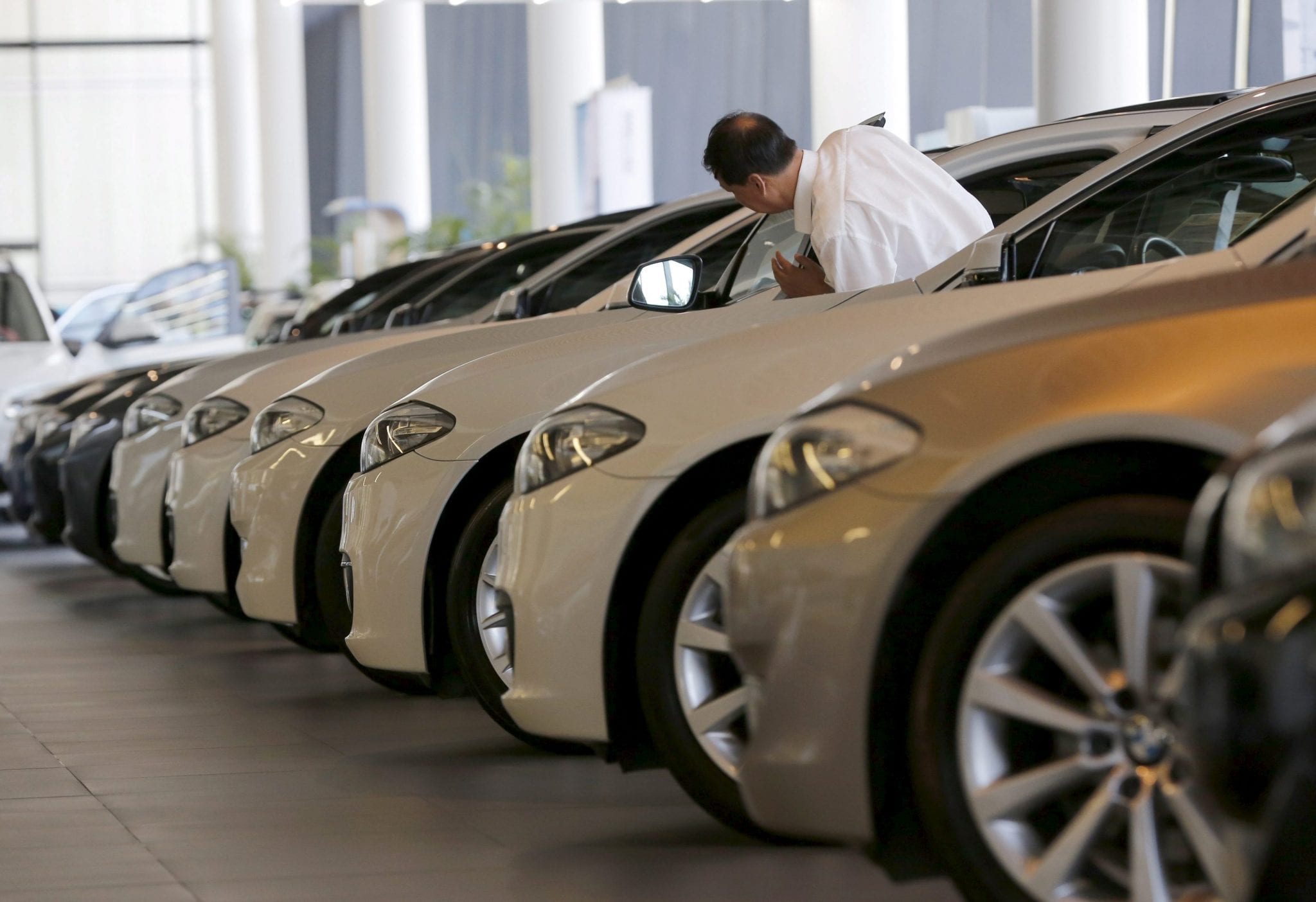 Auto firm links sales of used cars and new vehicles