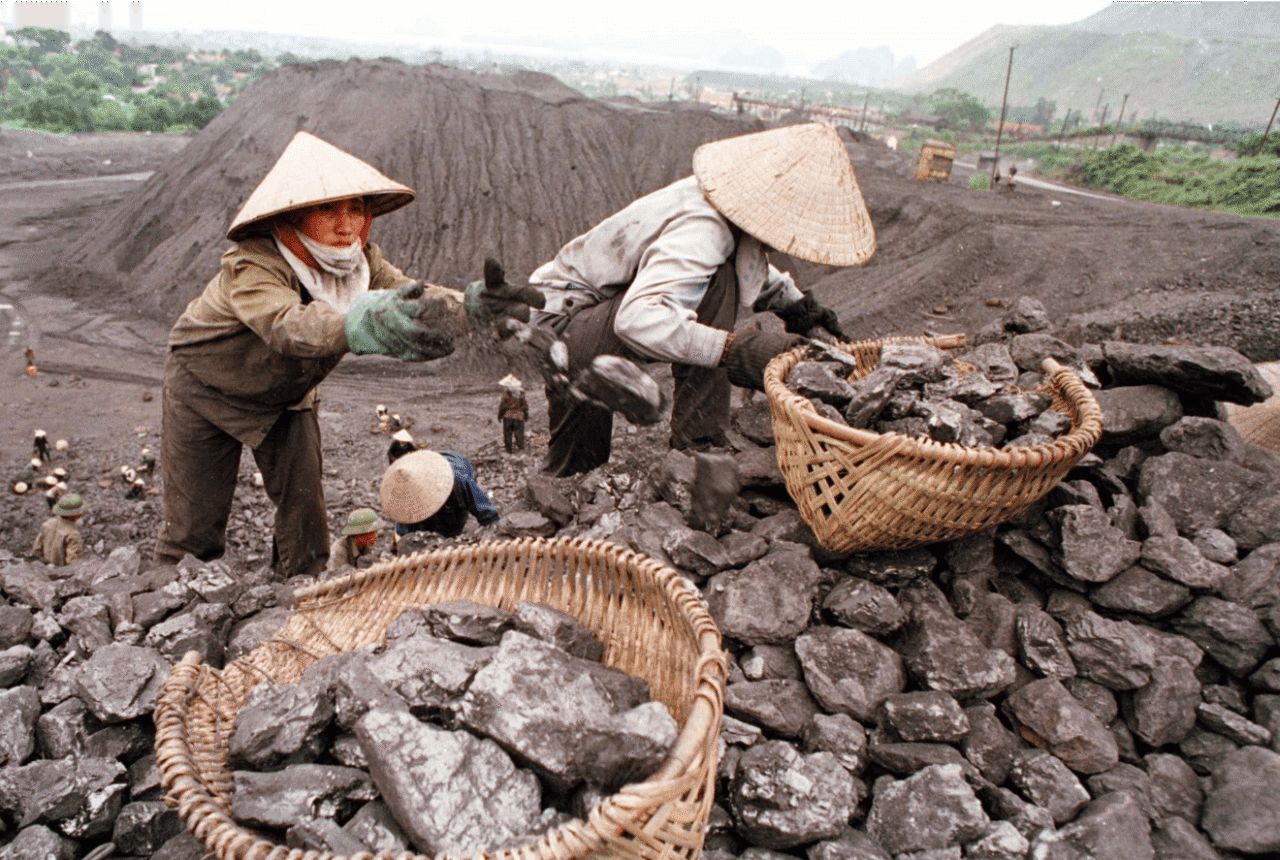 Global coal price hike could cost Vietnam $1.27 billion per year