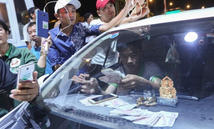 Vietnam’s central bank to provide small change to all toll gate