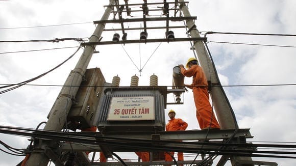Vietnam must avoid power cuts next year: PM