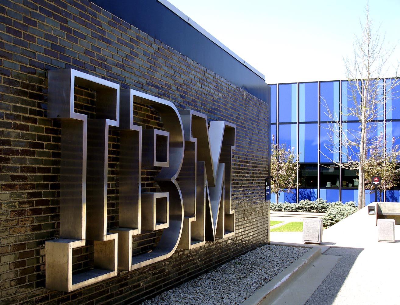 IBM and Salesforce Announce Landmark Global Strategic Partnership