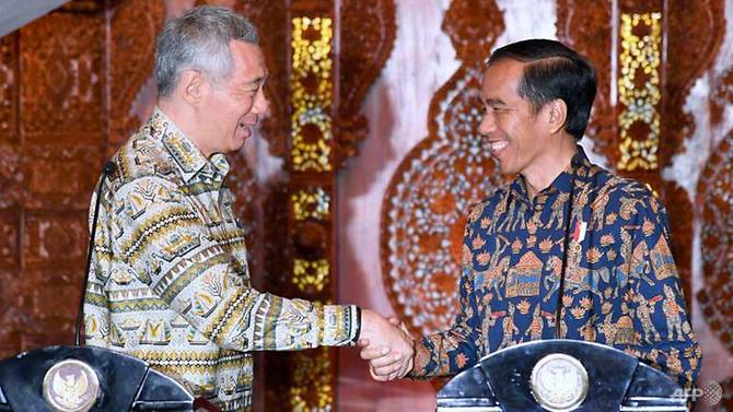 Indonesia and Singapore to boost cooperation in investment and vocational education