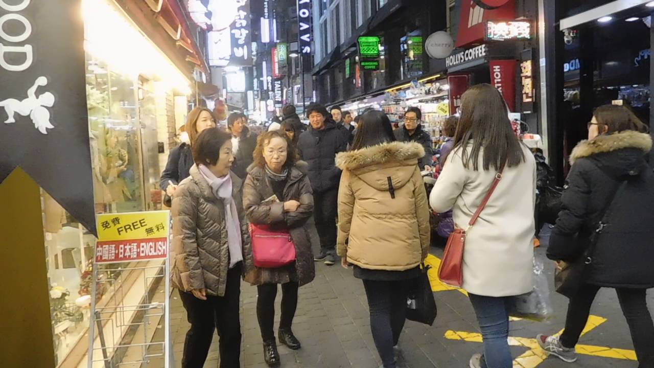 Korean embracing the chill, retail sales number peak in low degrees