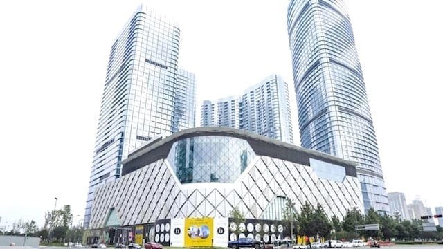 Isetan Chengdu In99 shopping complex 2