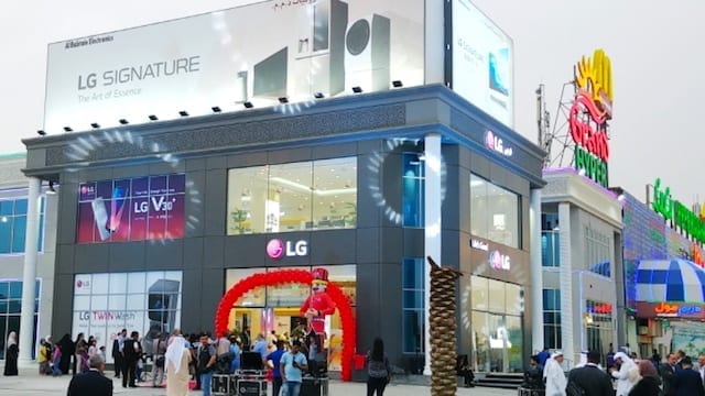 Tesla, Lucid Supplier LGES Plans To Build $1.4 Billion Battery Factory In Arizona