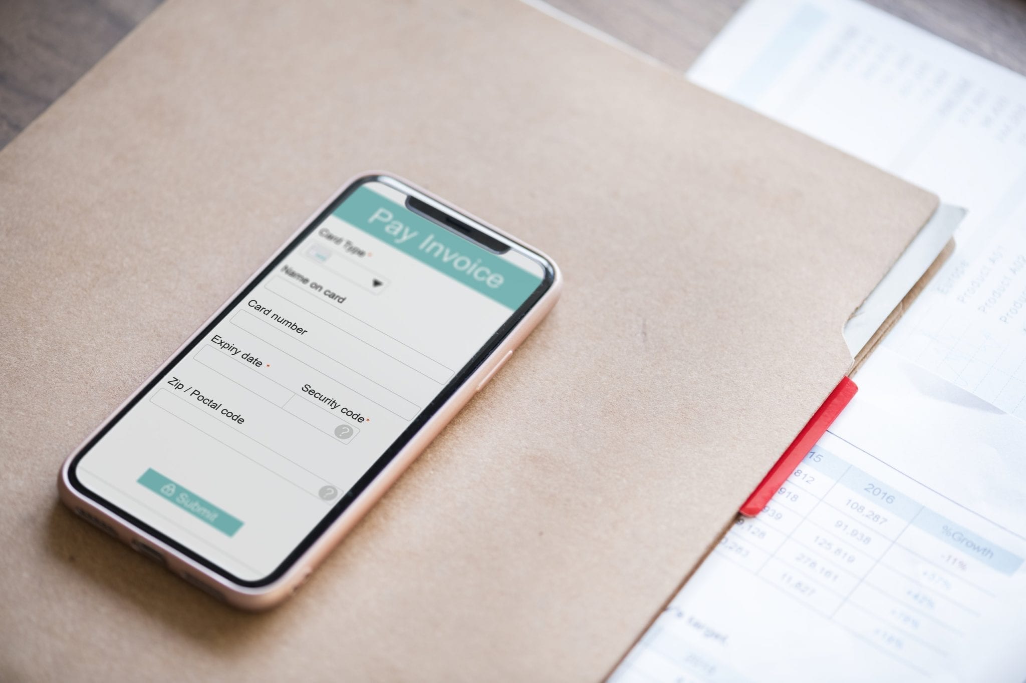 Mintel integrates ecommerce sales data, social listening and price tracking analytics