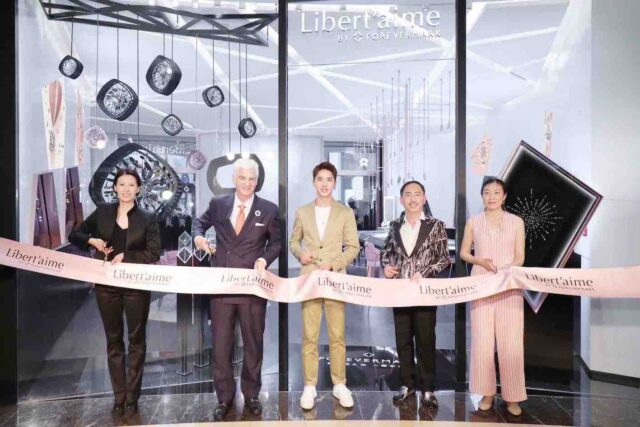 Forevermark Shanghai Ribbon Cutting