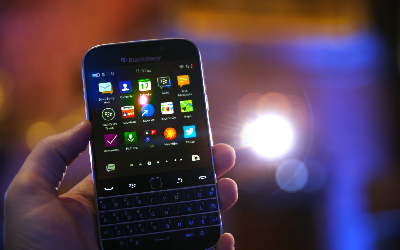 Smartphone brand BlackBerry Starts opening stores in China